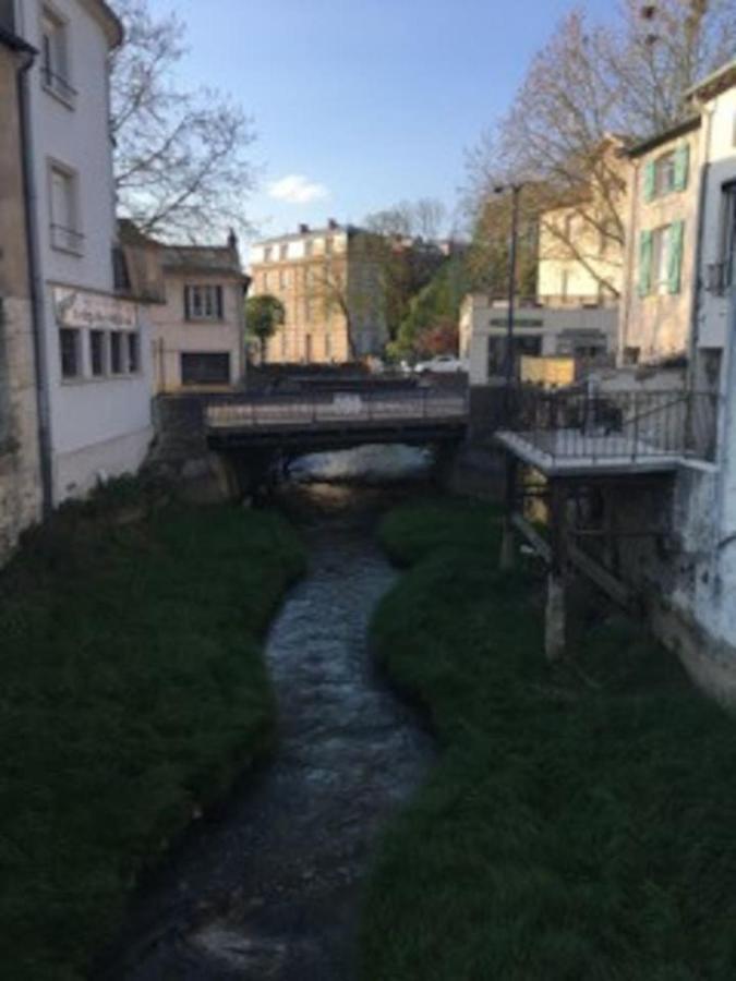 Au Chevet Des Canaux De Verdun Dış mekan fotoğraf